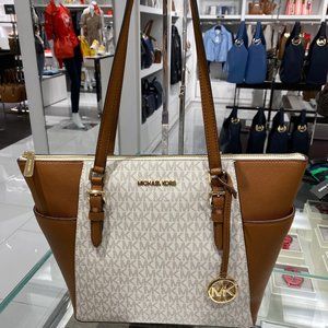 MK CHARLOTTE LG TOP ZIP TOTE VANILLA/GOLD
